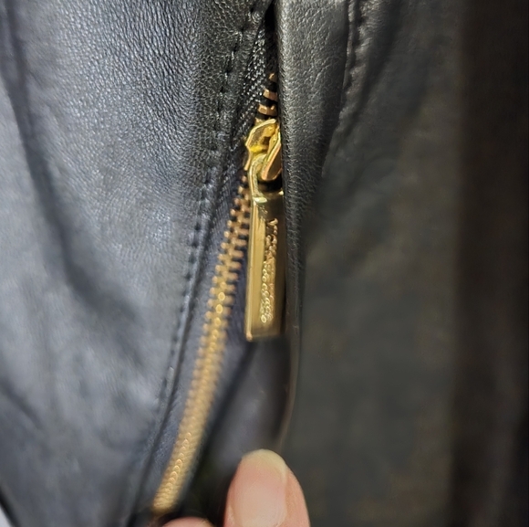 Michael Kors Lambs Leather Black Dress. Size 8 - Picture 3 of 16